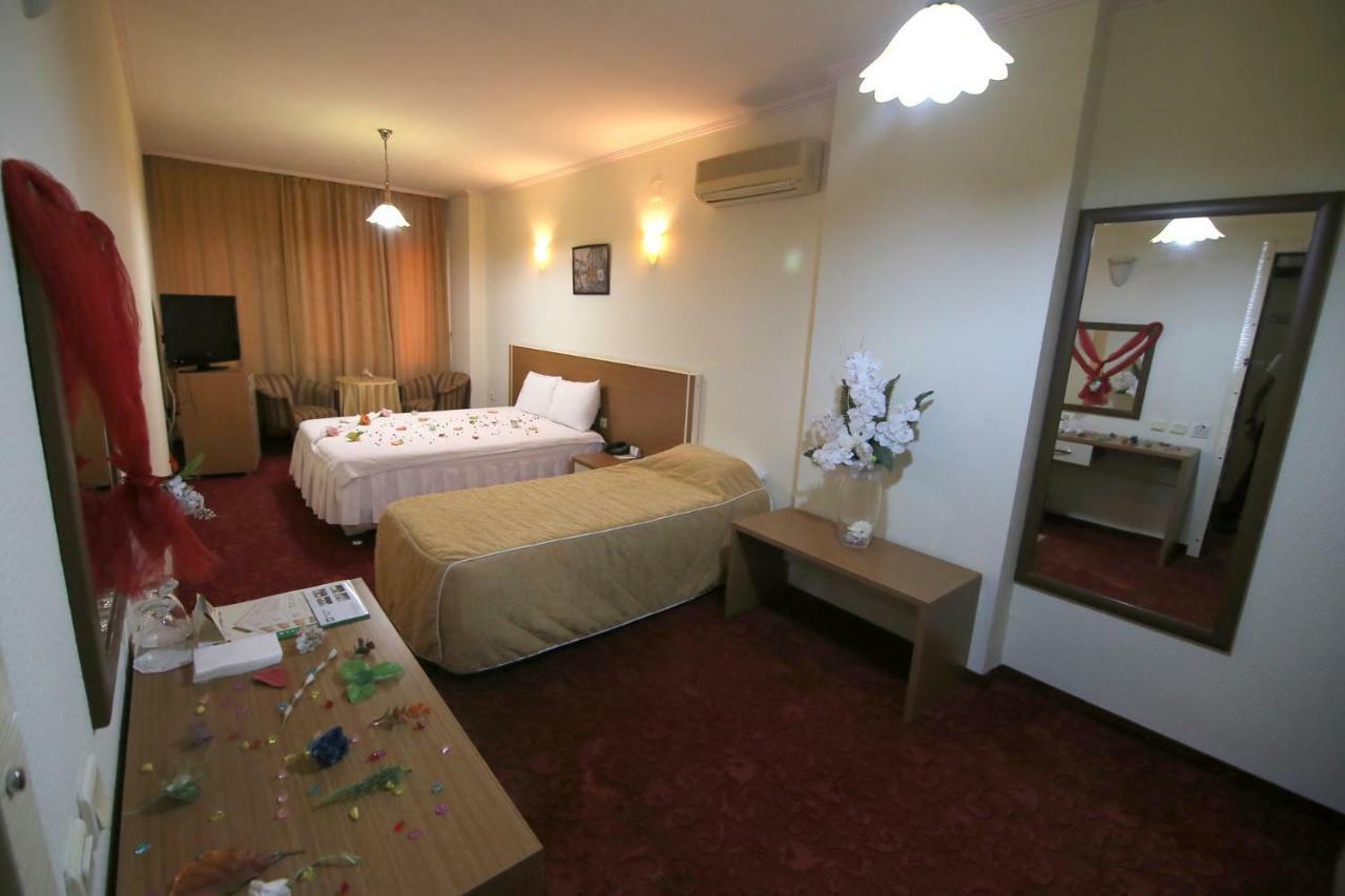 Aykut Palace Otel İskenderun Exterior foto
